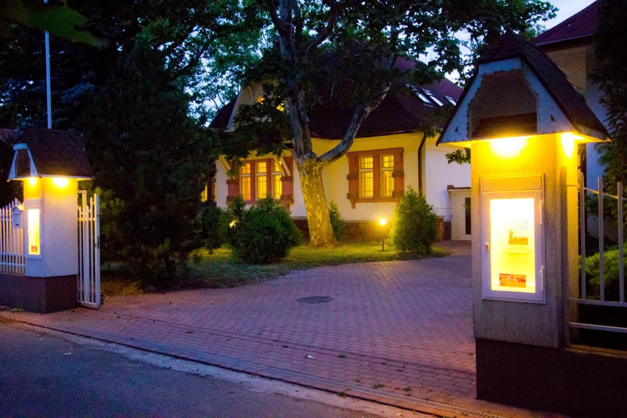 Partvilla Balatonboglár Exteriör bild